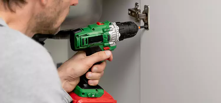 Commercial Door Hinge Repair Lochearn