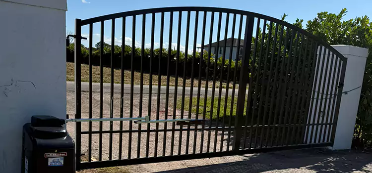 Driveway Fence Repair Lochearn